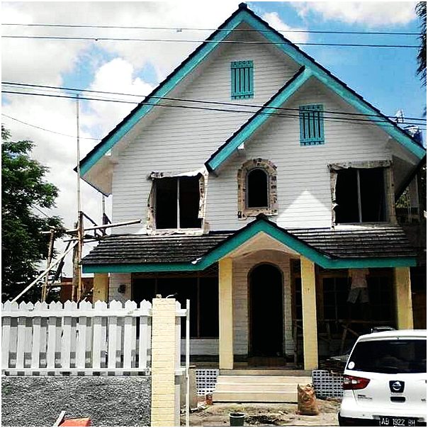 Rumah Minimalis 2 Lantai Sangat Sederhana Unik Terbaru