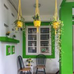 Teras Rumah Minimalis Sederhana Dengan Warna Cat Teras Hijau Putih