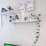 Dekorasi Ruang Keluarga Dengan Hiasan Dinding Islami