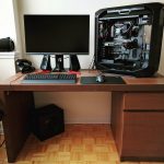 Meja Komputer Minimalis Gaming