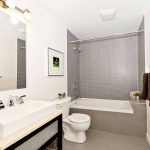 Desain Kamar Mandi Mewah Elegan