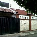 Desain Pagar Minimalis Dengan Batu Alam