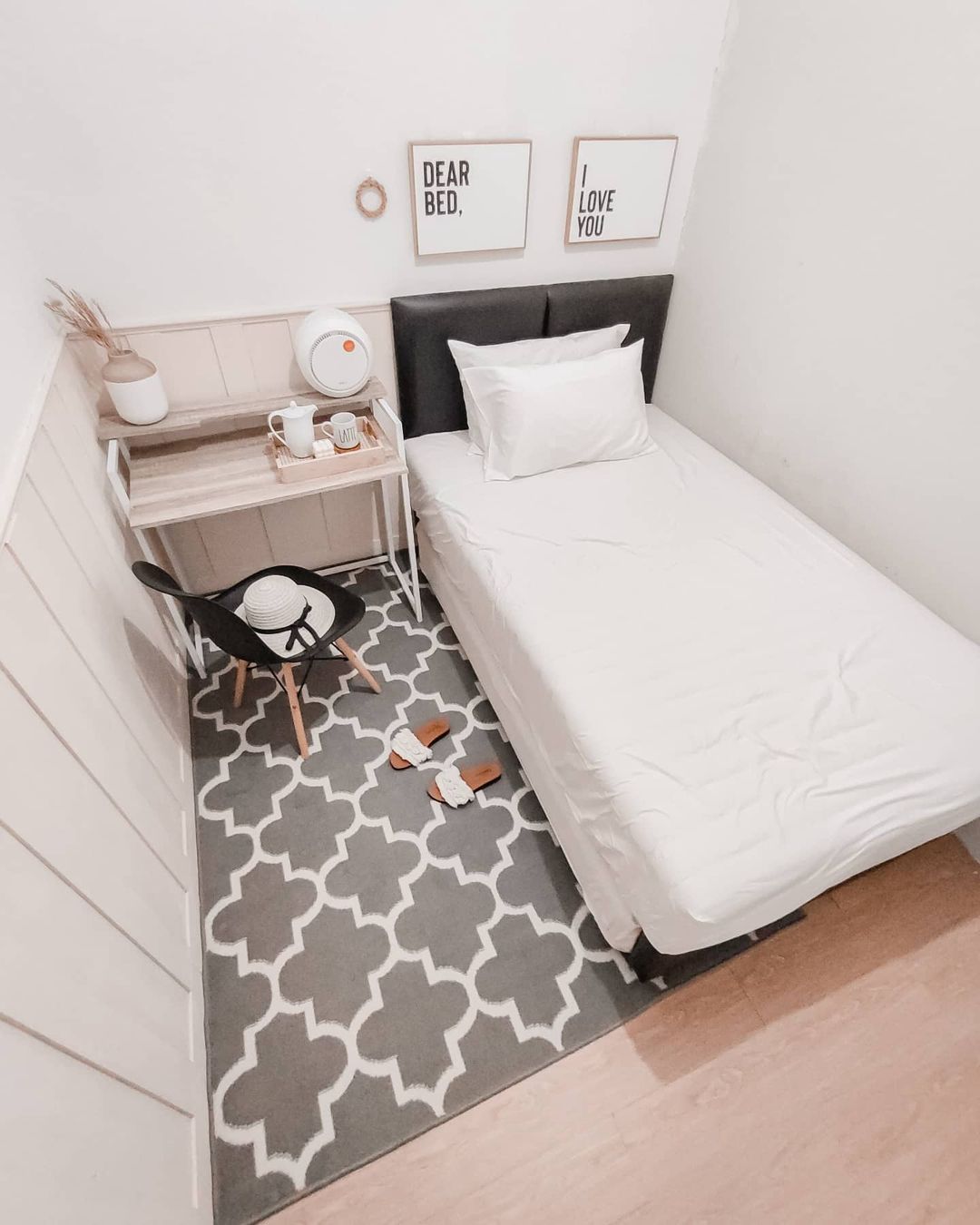 kasur ukuran 120x200 untuk kamar anak warna putih elegan